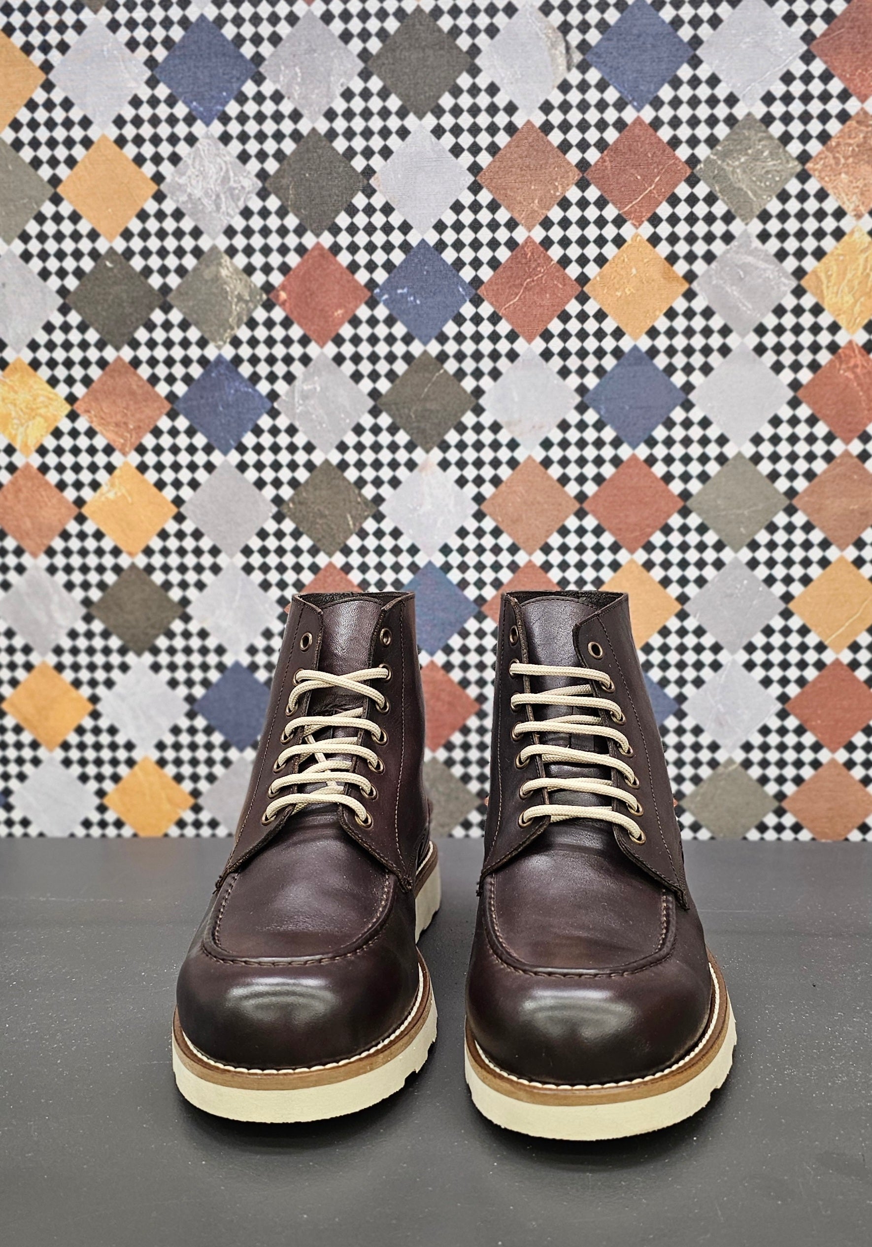 Red- Stivaletto con lacci