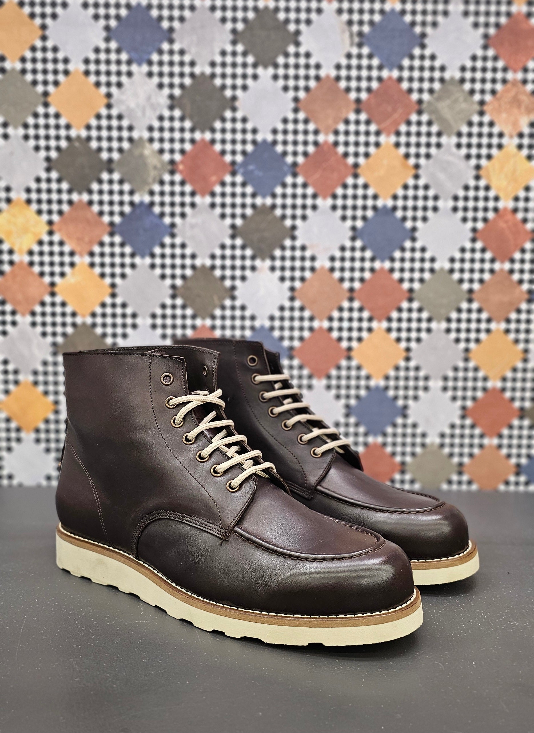 Red- Stivaletto con lacci