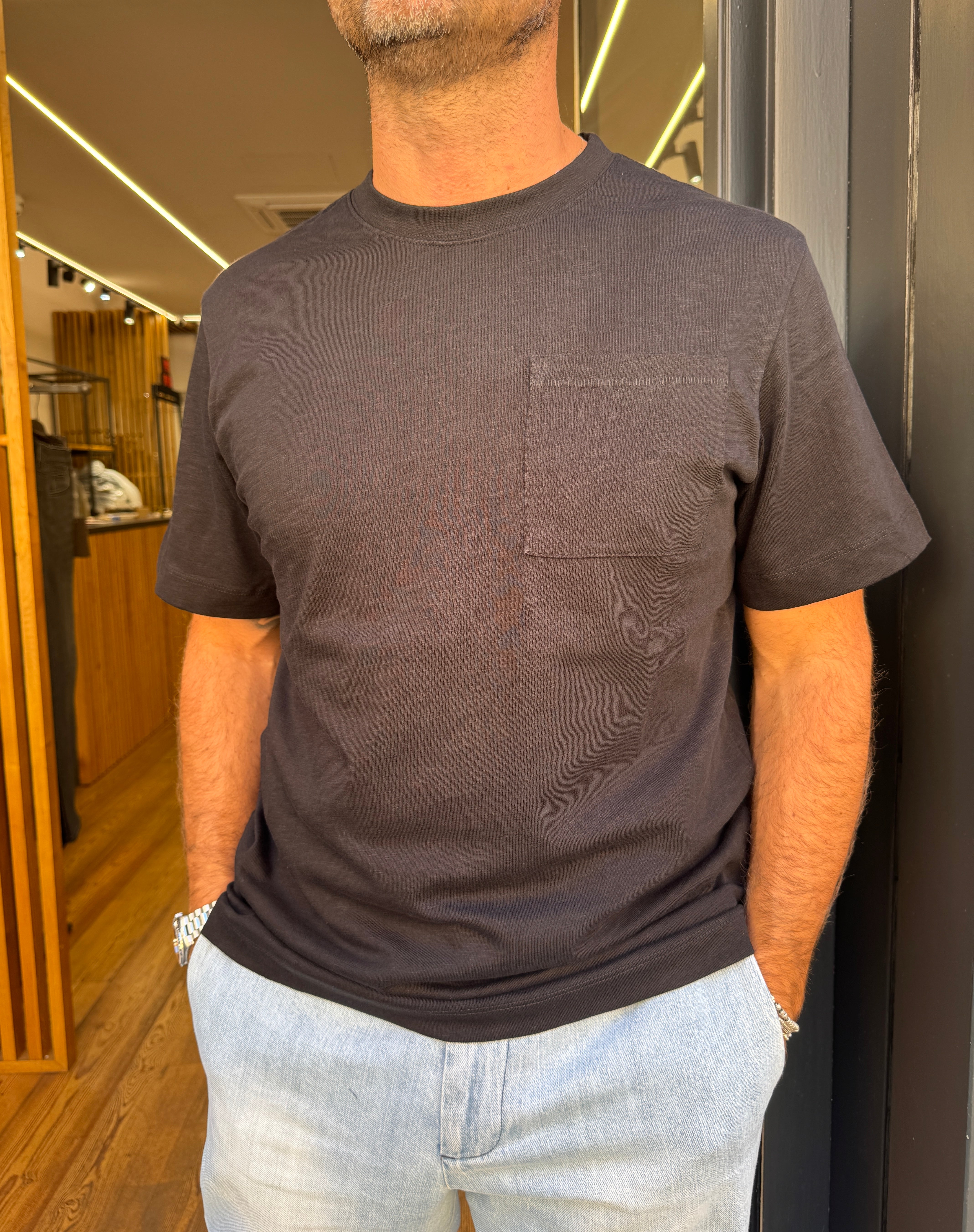 Trez: Tidy- t-shirt con taschino