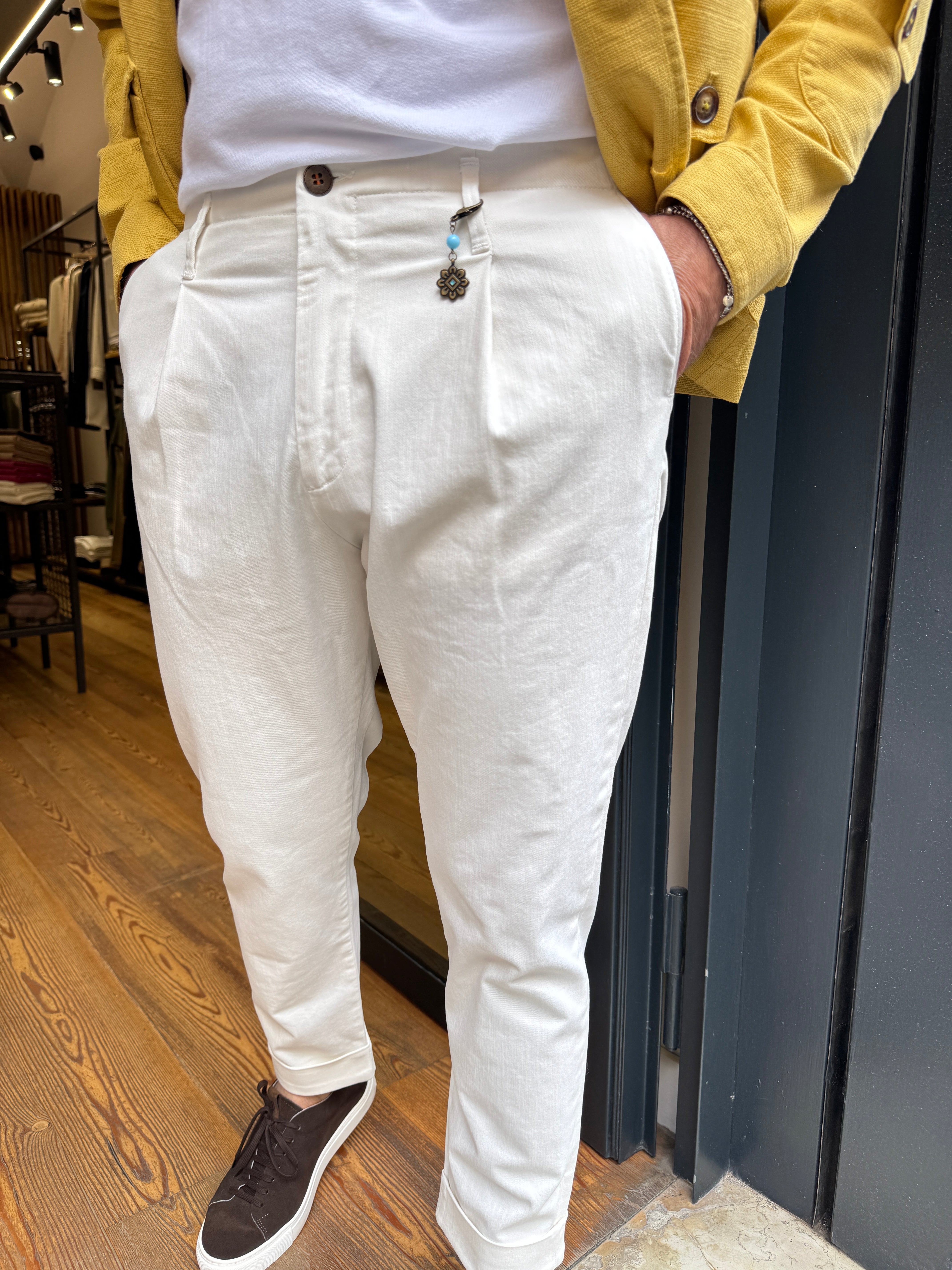 Telacruda: P003- Denim con pince