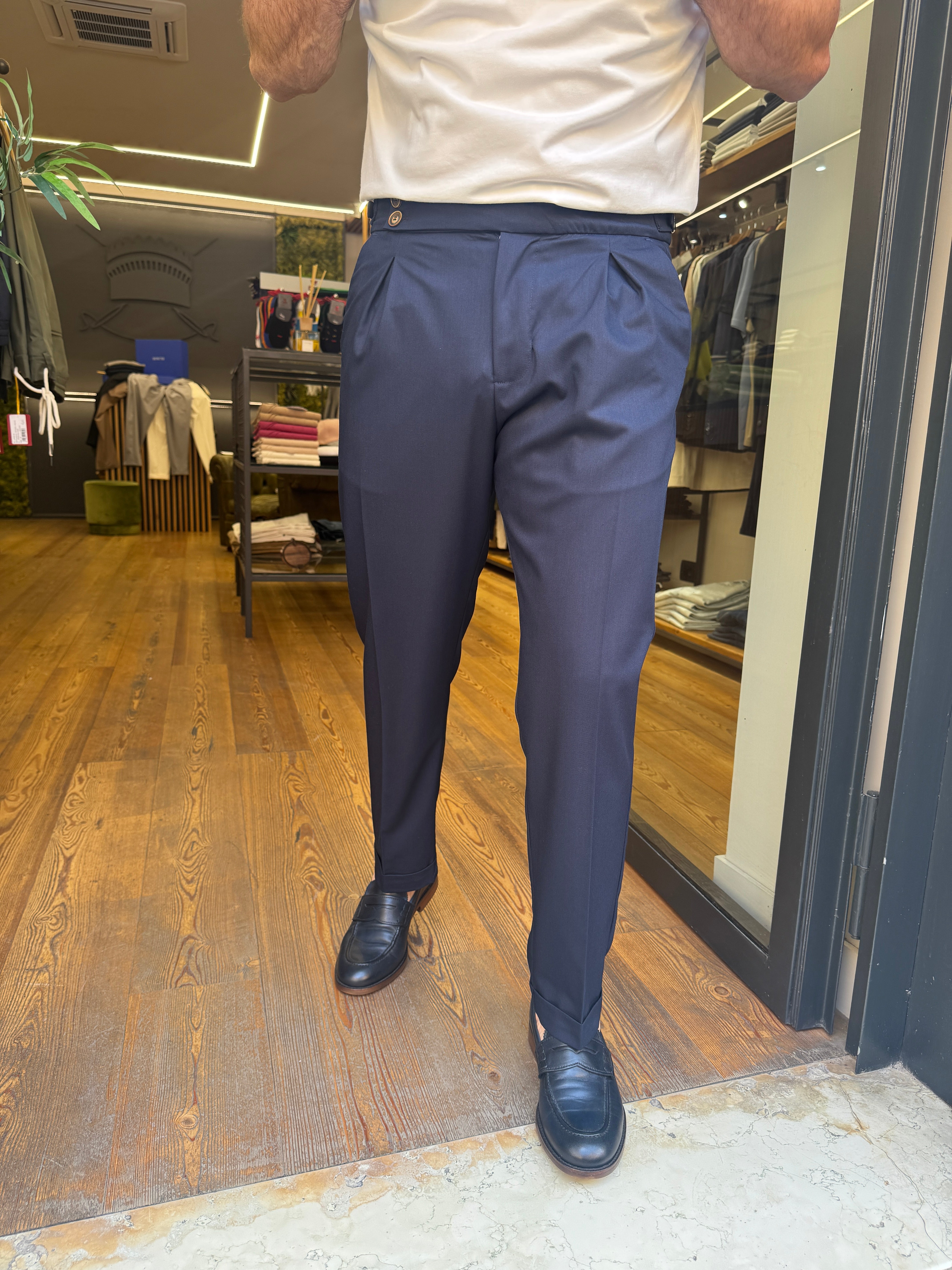 Officine Borboniche: Tokio V.- PANTALONE CON PINCE E FIBBIE