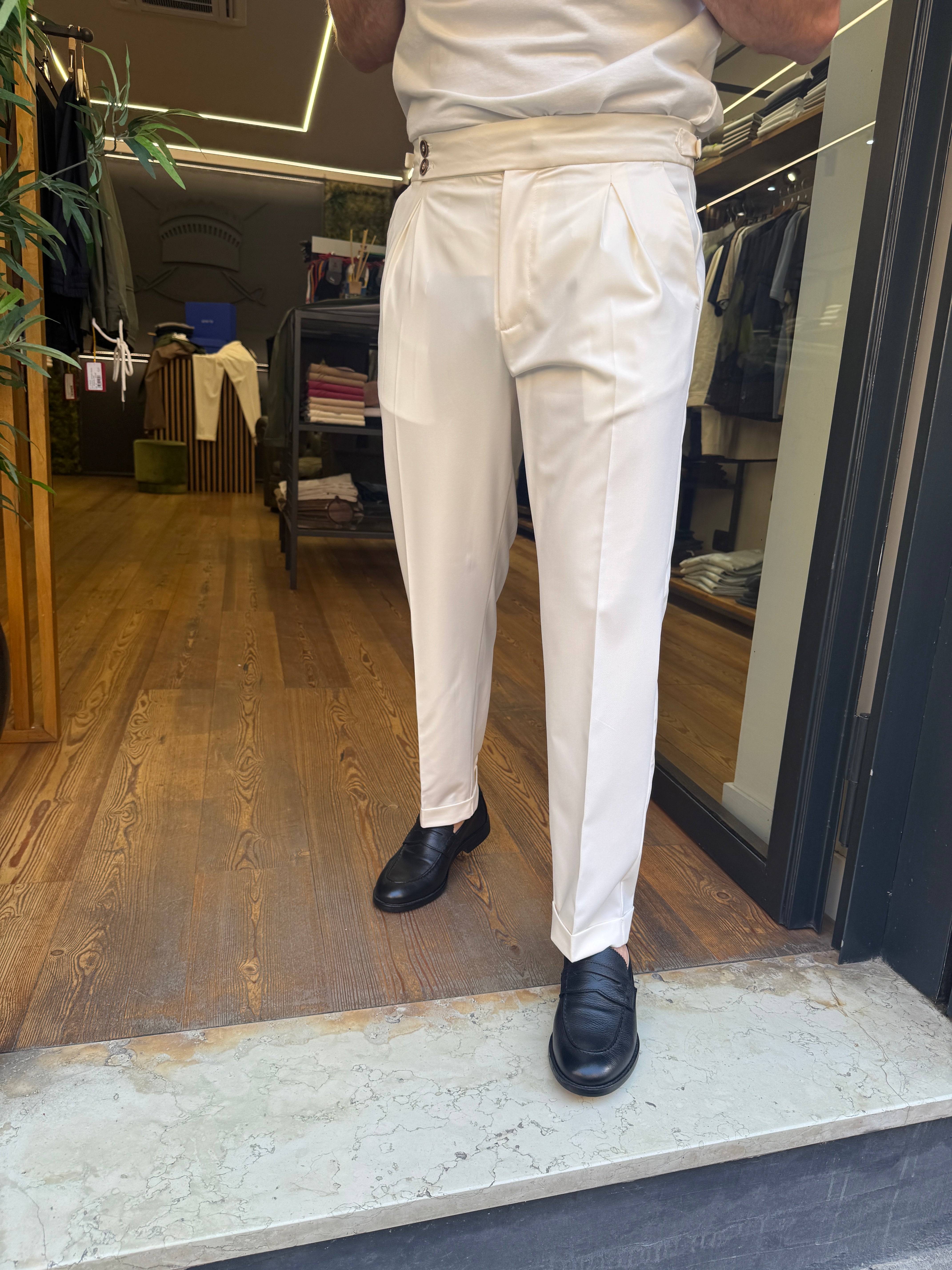 Officine Borboniche: Tokio V.- PANTALONE CON PINCE E FIBBIE