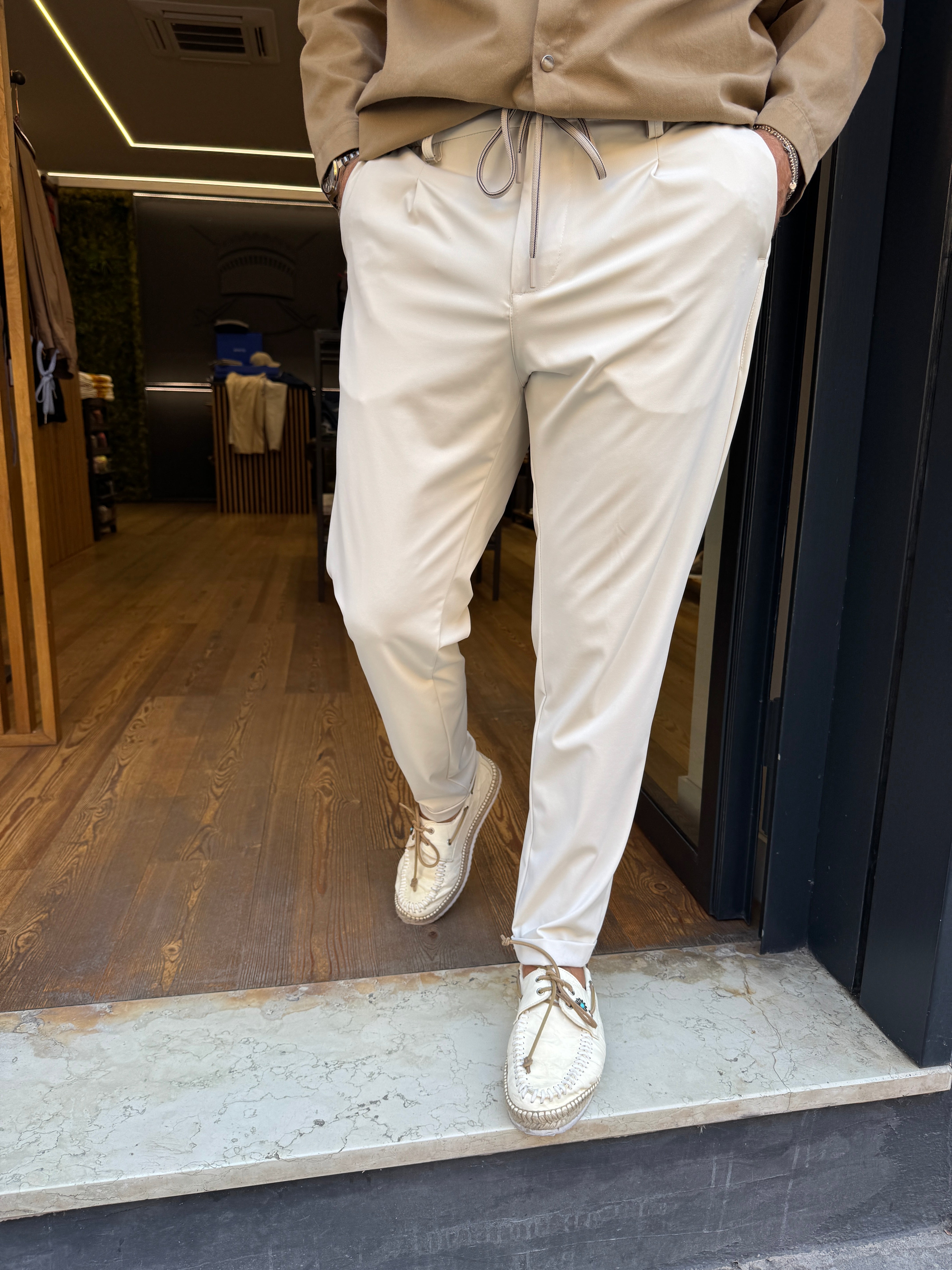 Squad: Flores- Pantamolla