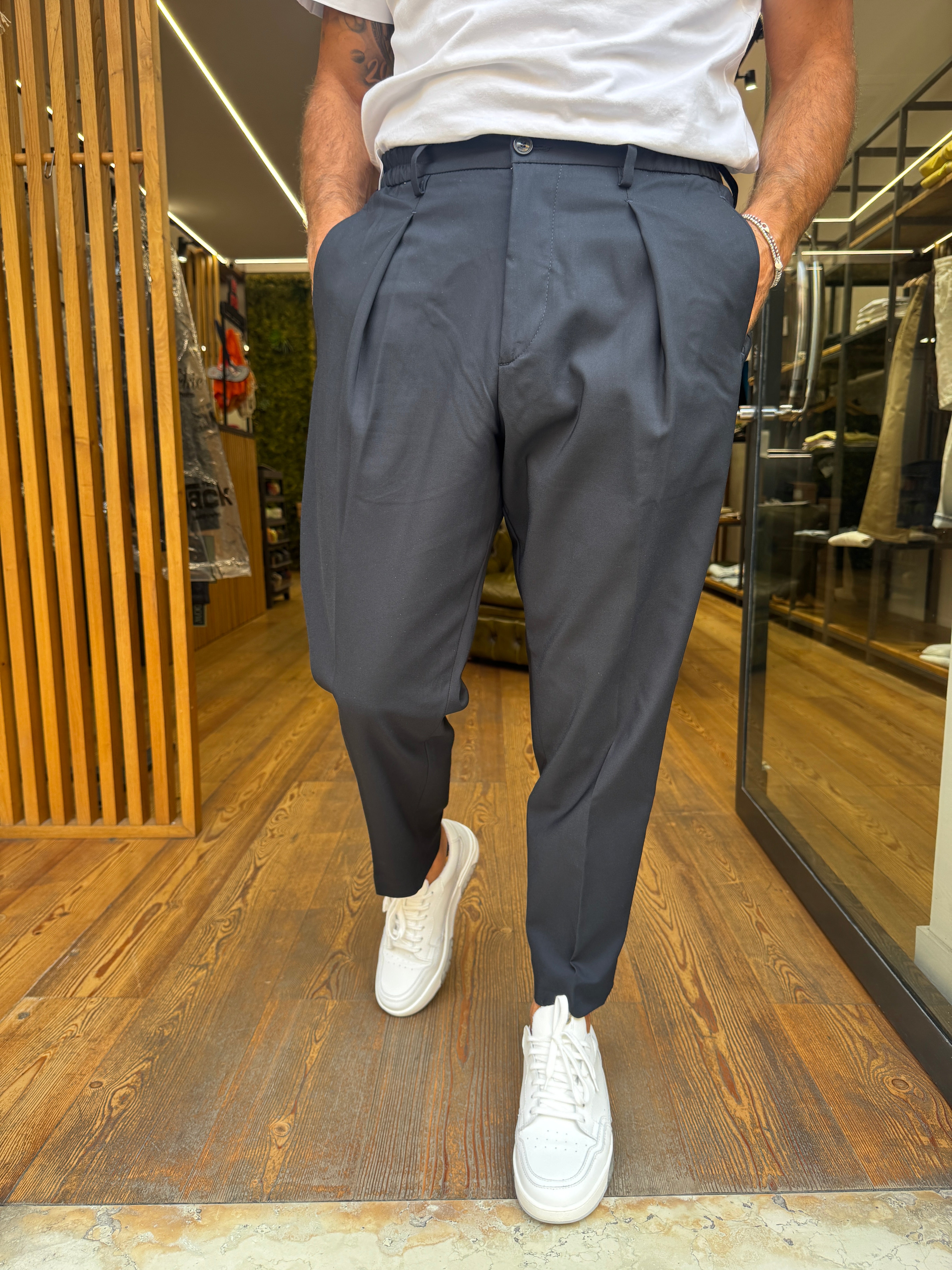 Entre Amis: Pantalone con elastico e pince