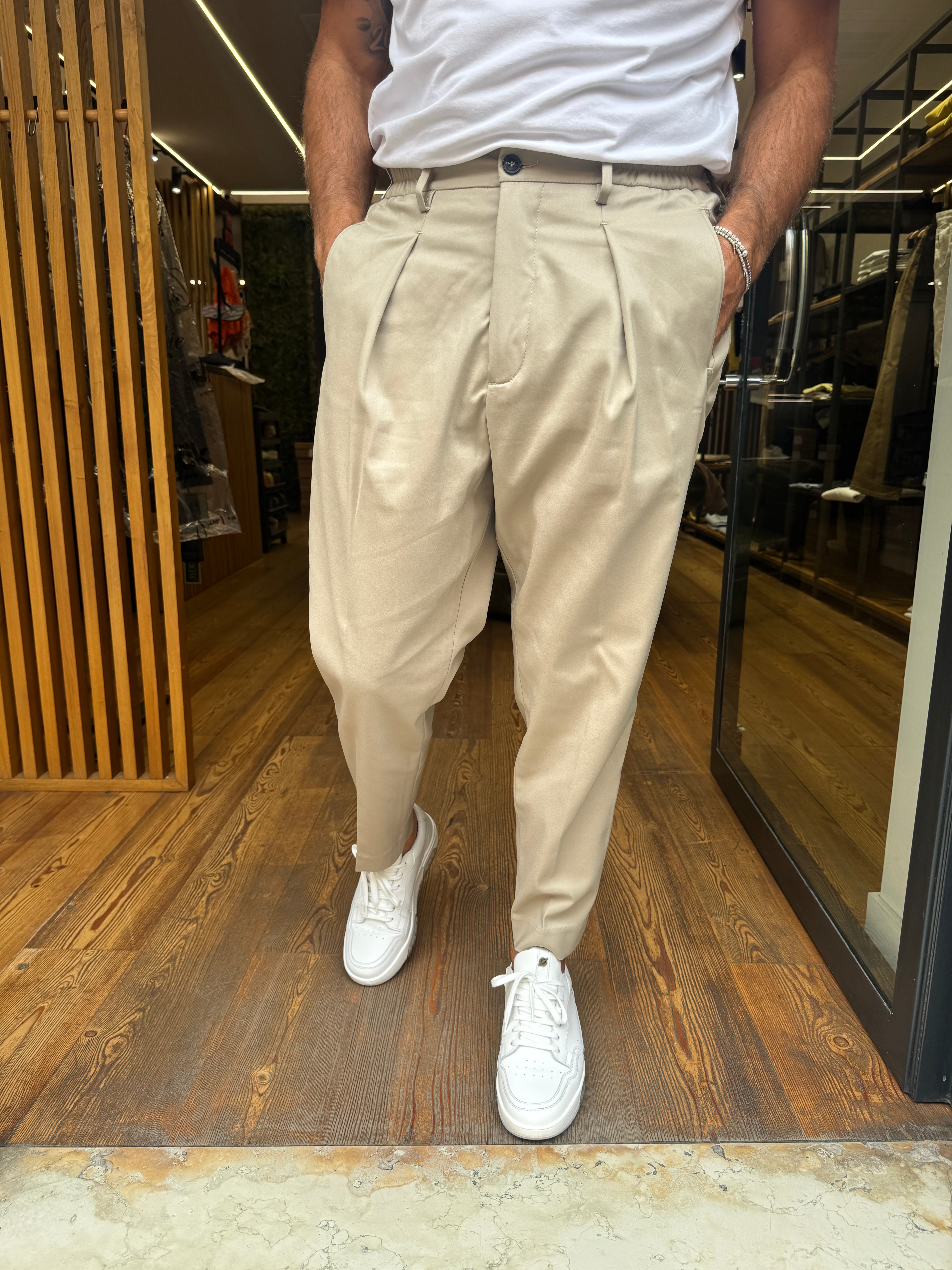 Entre Amis: Pantalone con elastico e pince