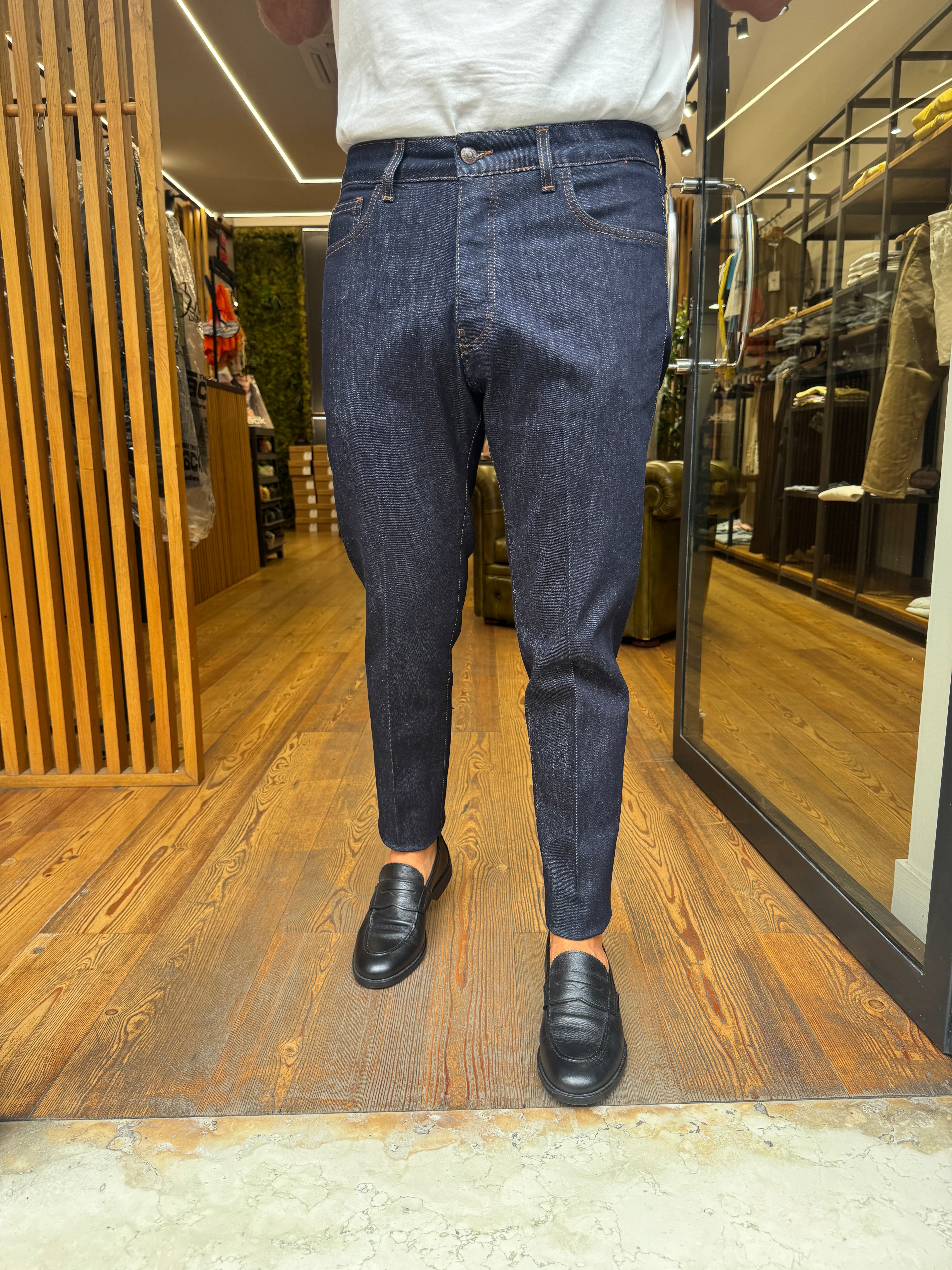 Bonheur: Gifu- Jeans classico