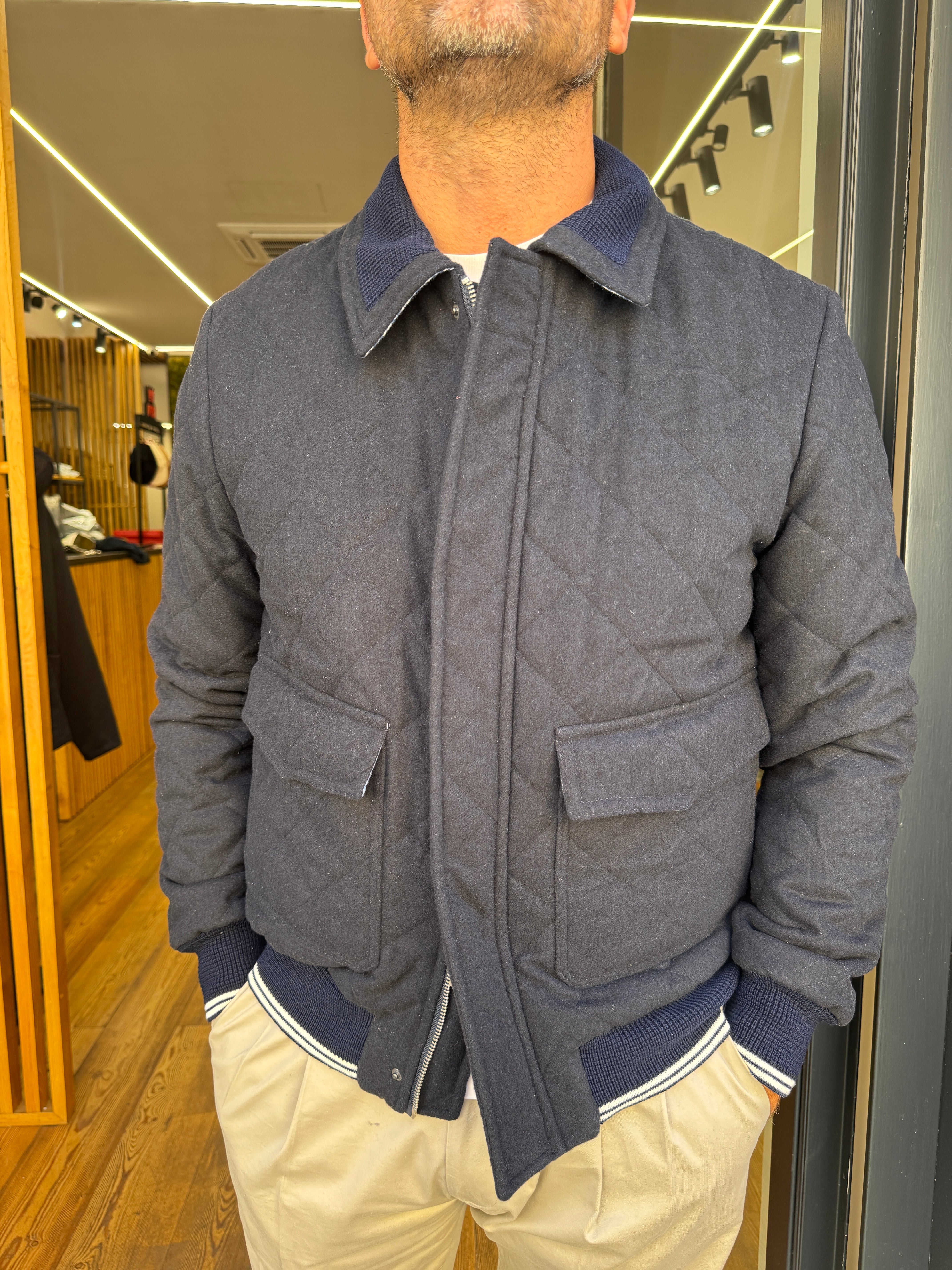 Martin Zelo: Tap- Bomber in panno