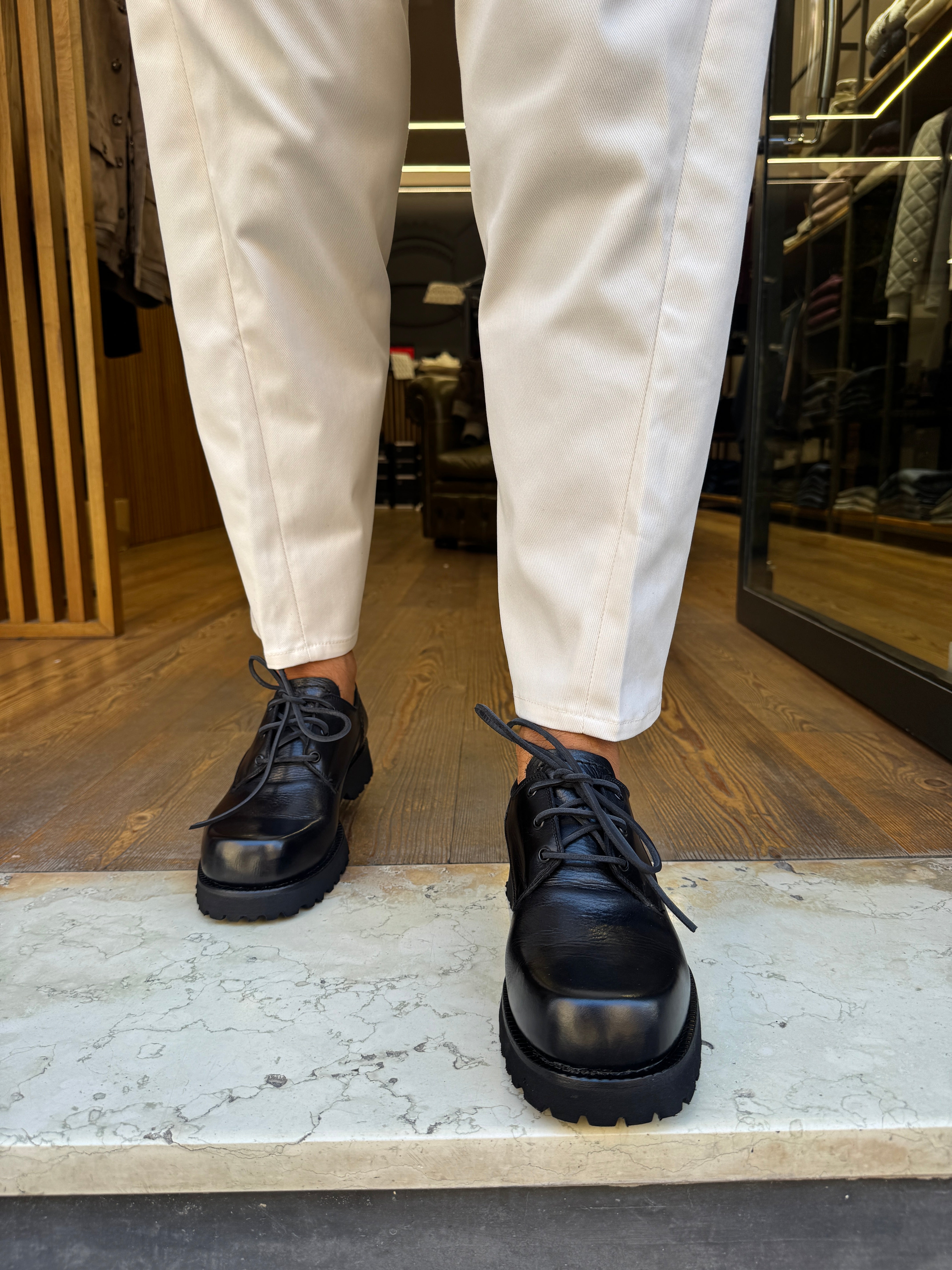 JP/DAVID: Preston- Derby Luxury in pelle nero