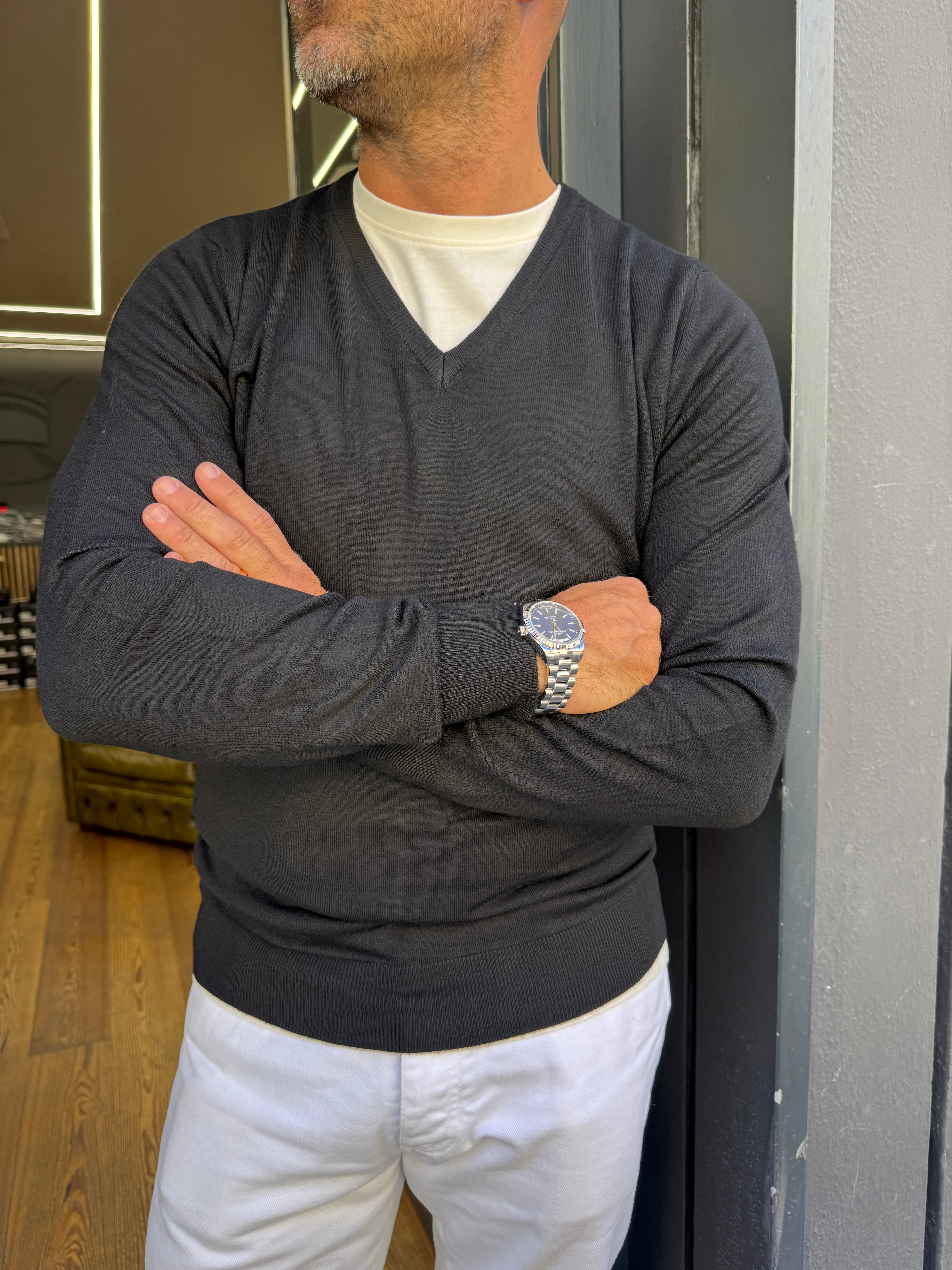 Trez : MARK - Maglioncino basic scollo a V