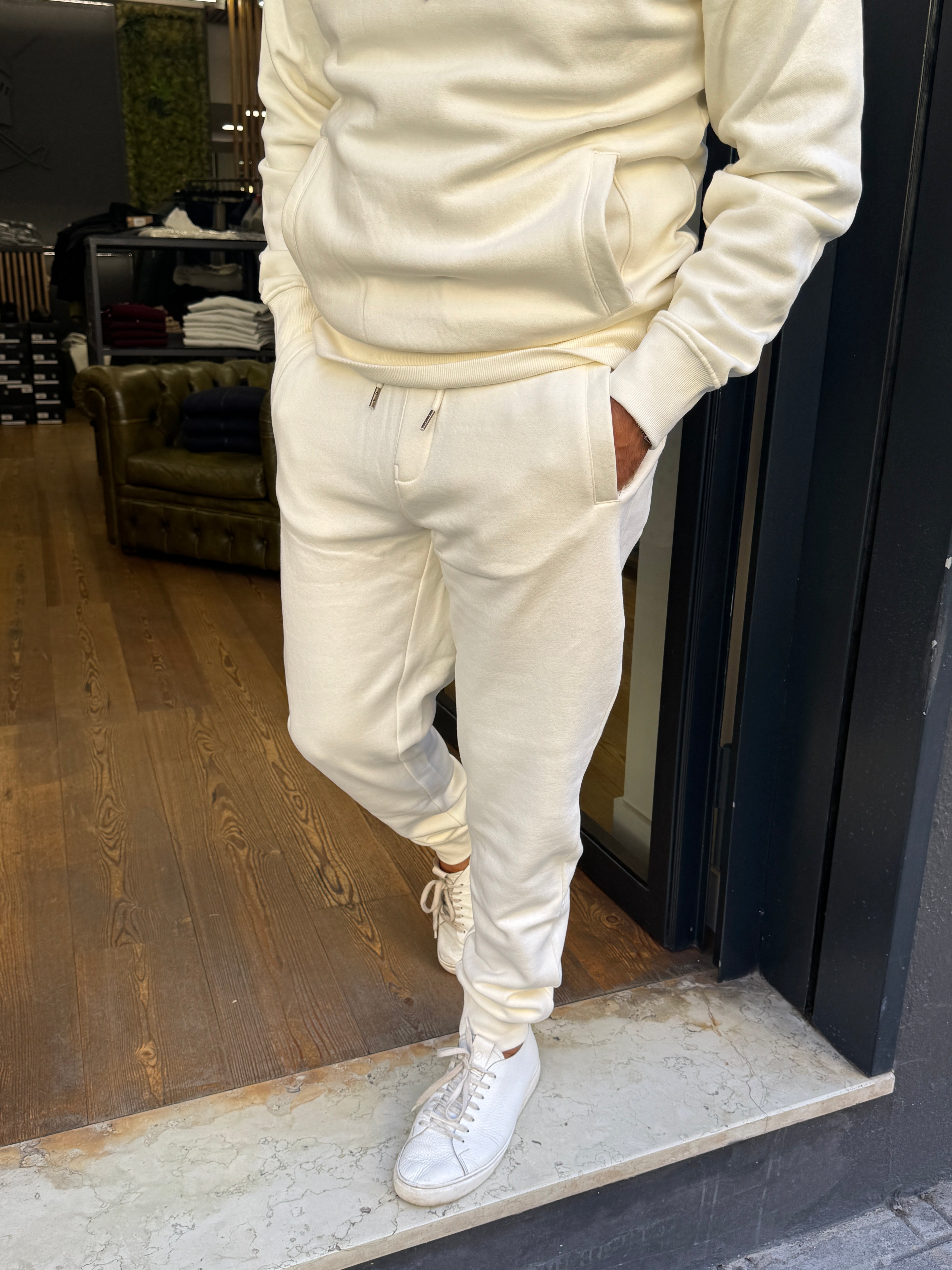 Trez: Fish- Pantalone tuta basic