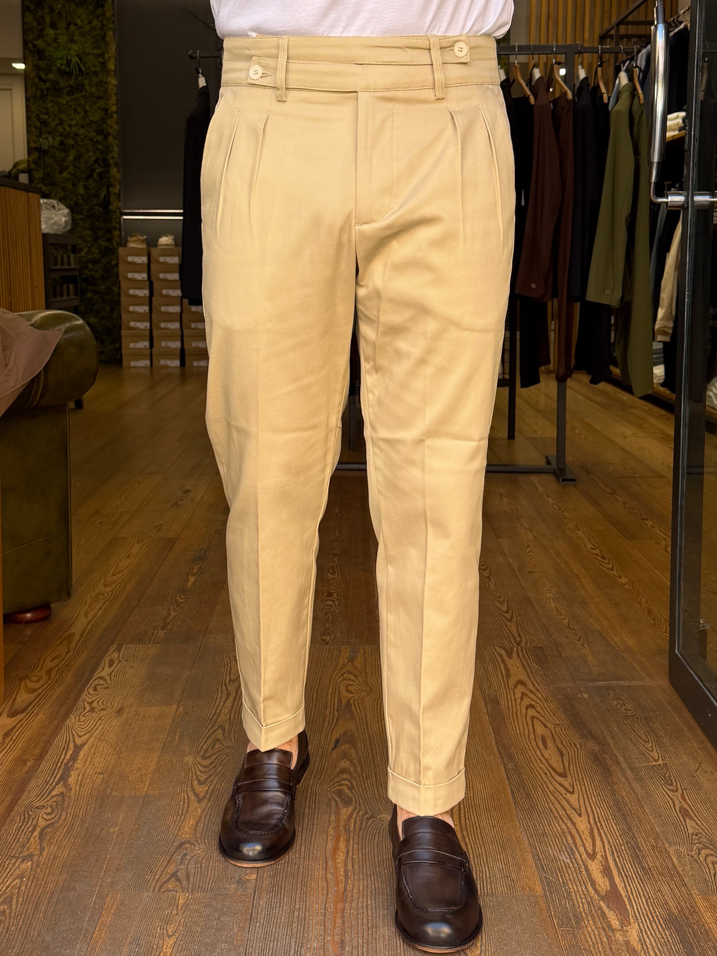 SQUAD: Pantalone- CREMO