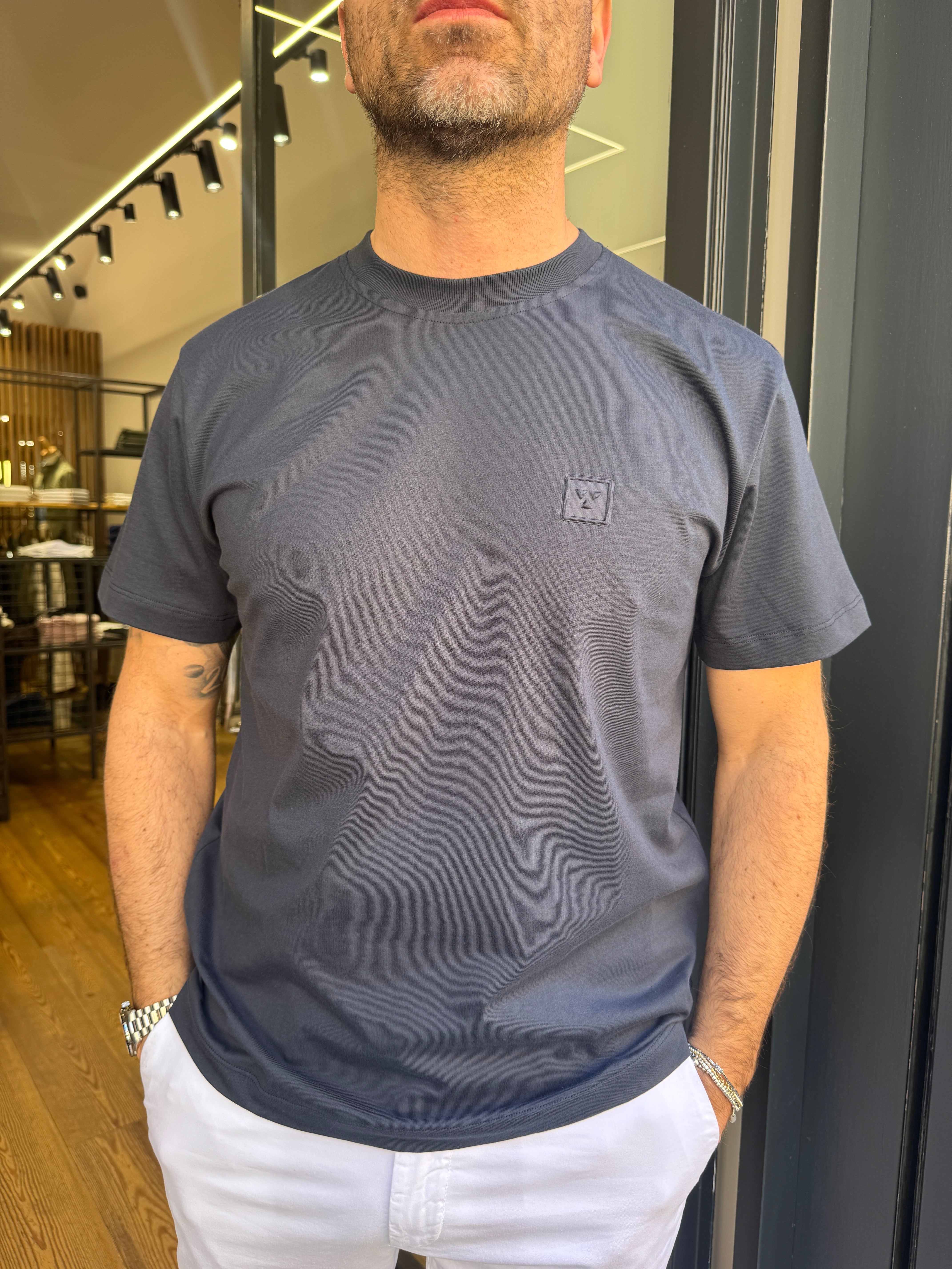 Woc_Brand: Parigi- T-shirt c/logo