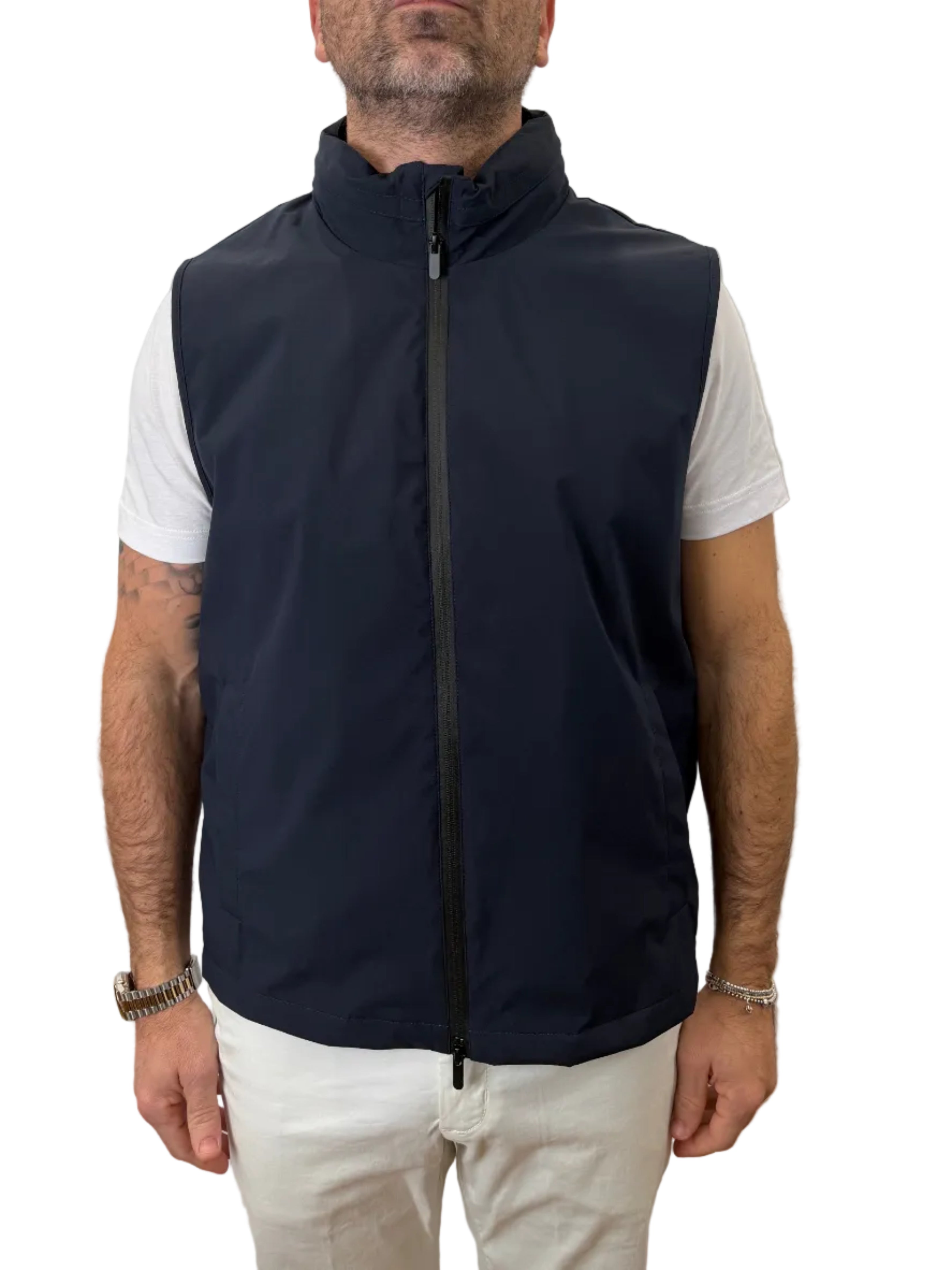 SQUAD: Gilet con cappuccio invisibile