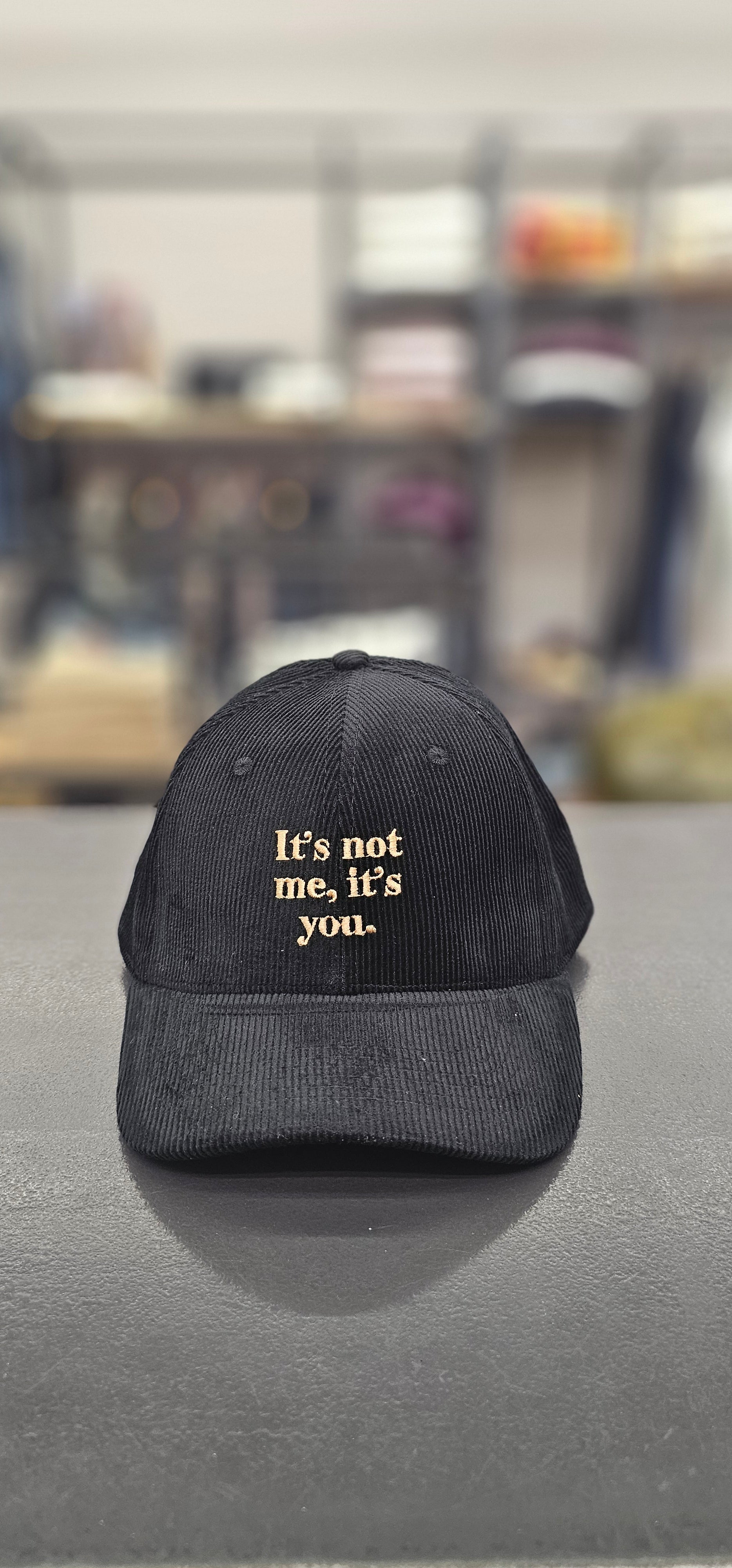 Red Sox: Cappello in velluto con ricamo