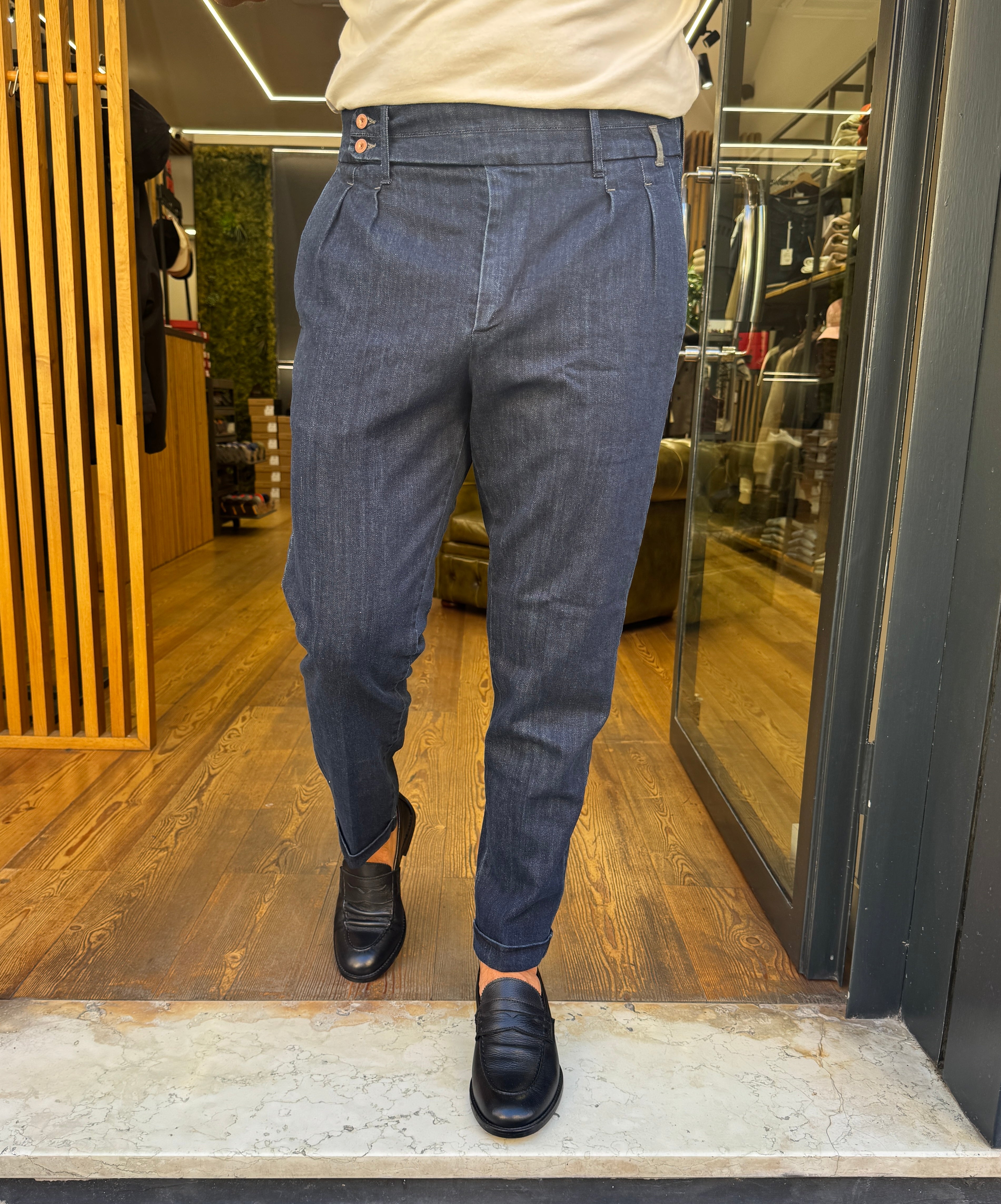 Squad: Cremonini- Denim vita alta con pinces
