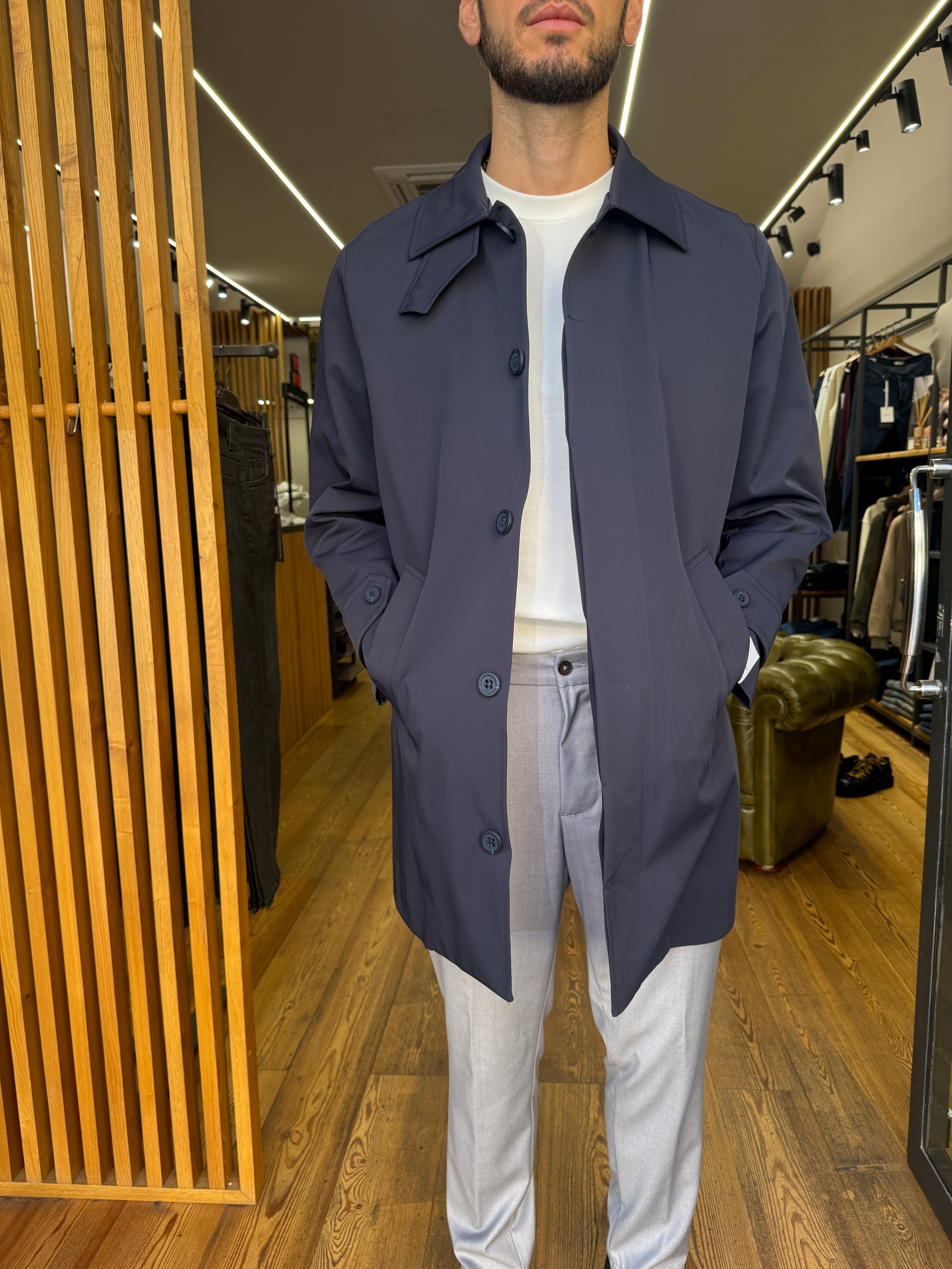 Officina Sartoriale: Trech impermeabile