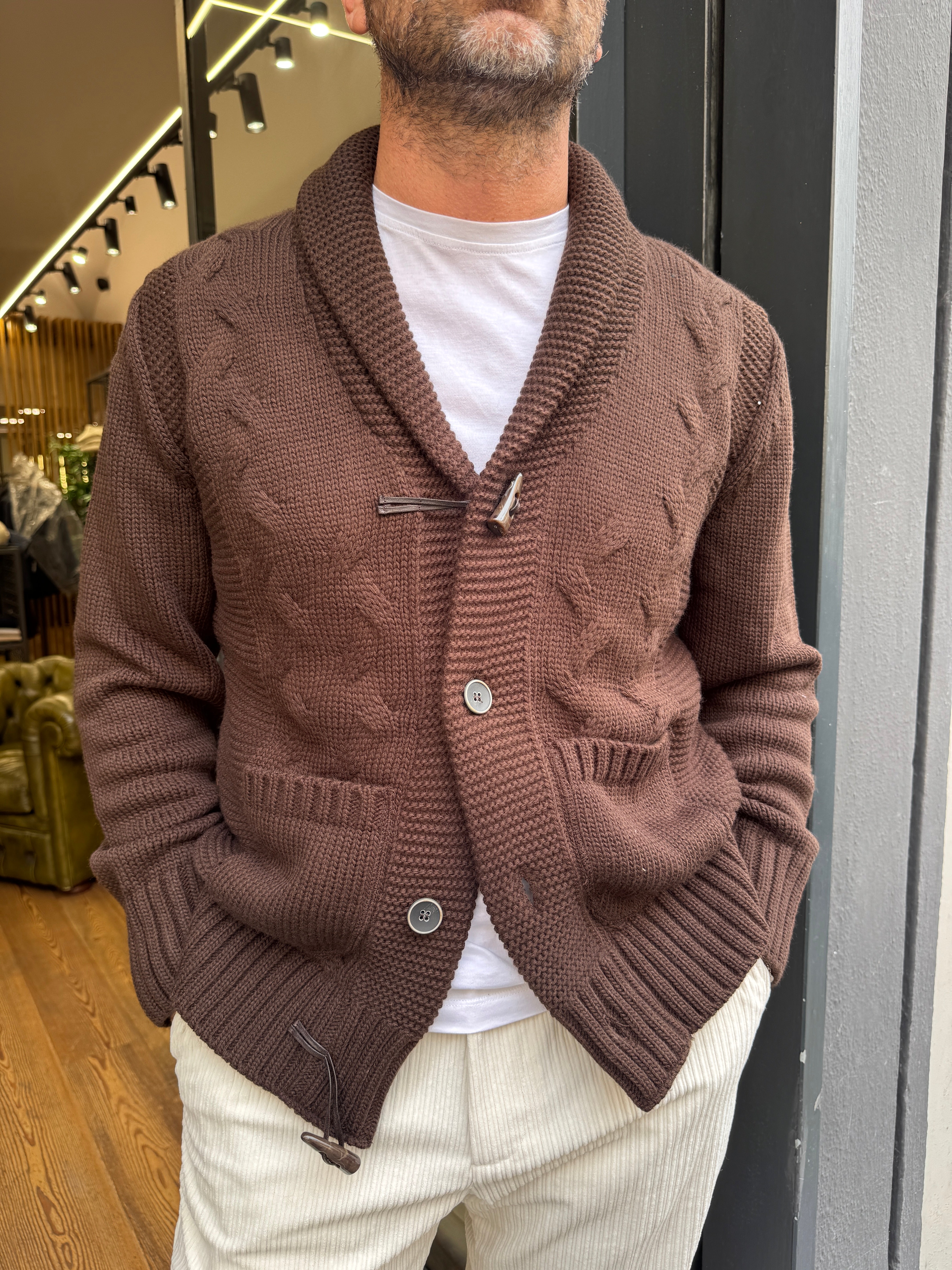 Asheville: Cardigan sciallato in maglia