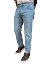 Entre Amis: Jeans- James