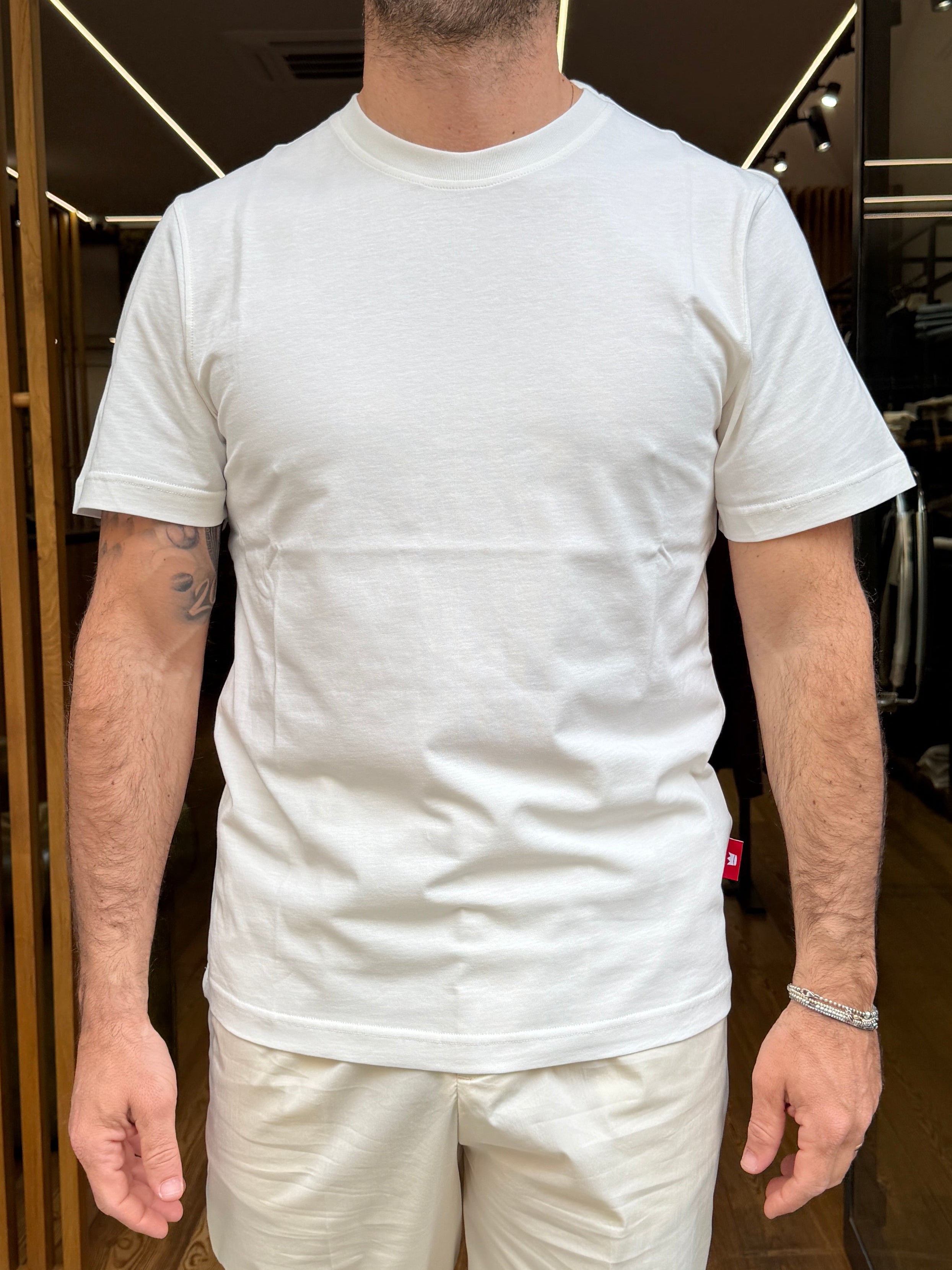 RED: T-shirt Essential Basic 100% Cotone