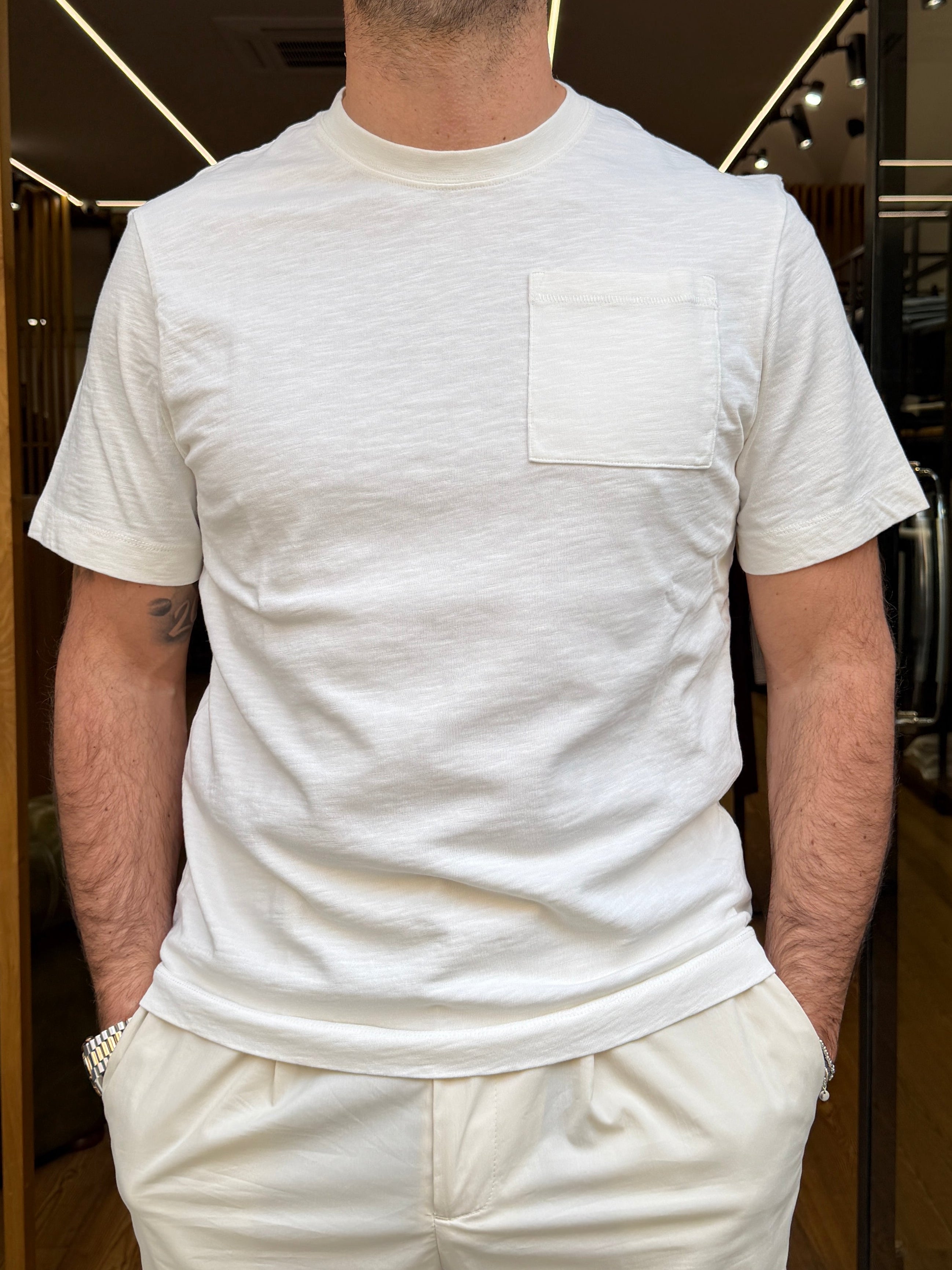 TREZ: T-Shirt mm con taschino - TIDYP-JRP