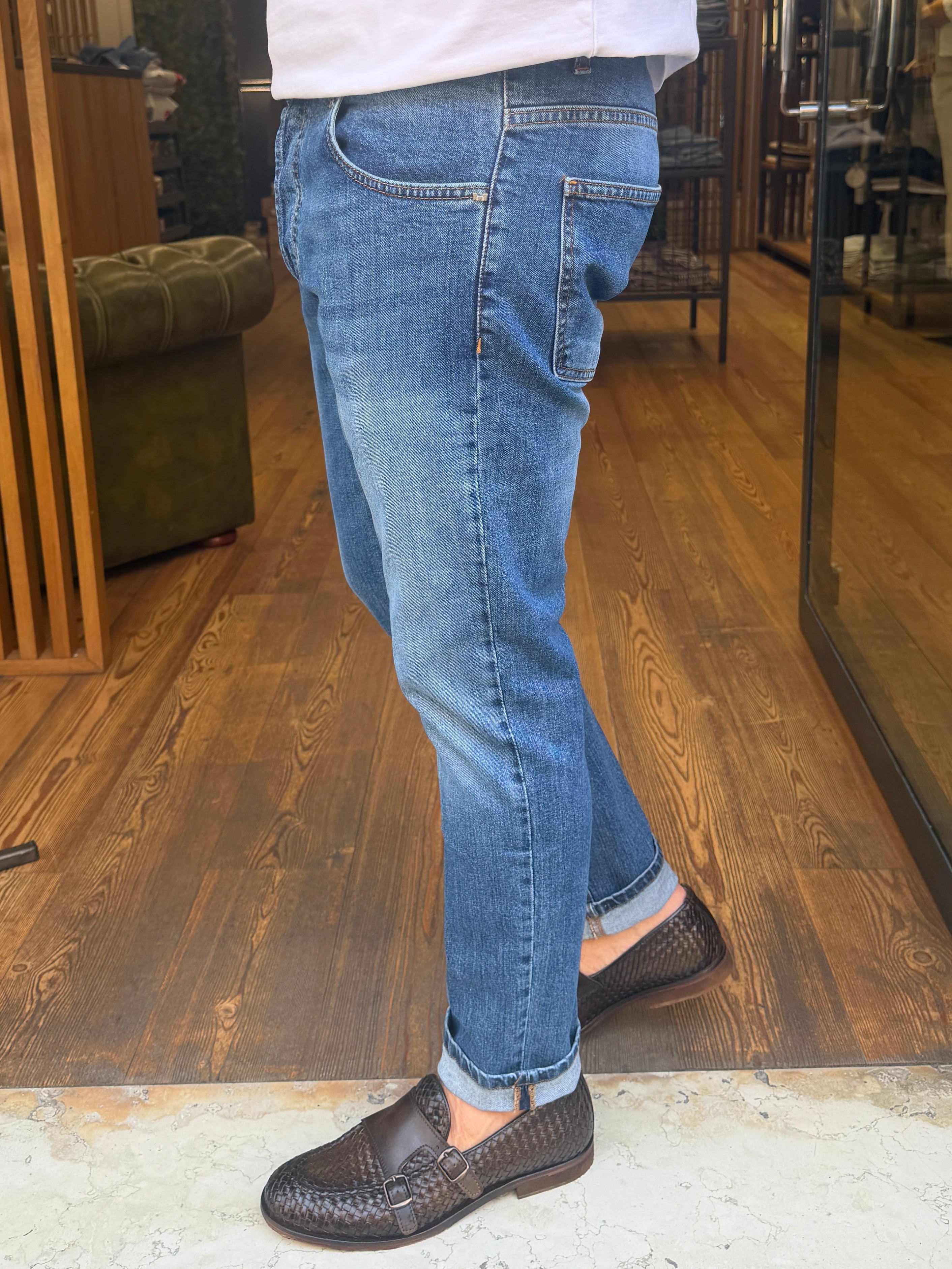 Entre Amis: Jeans- James